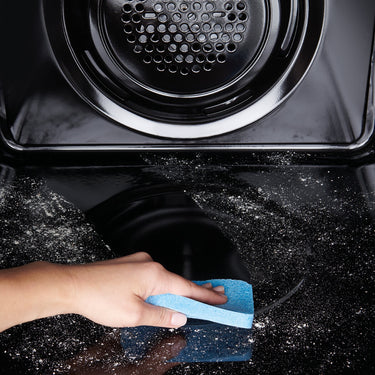 Factory second Westinghouse 60cm Pyrolytic Steam & AirFry Built-In Oven – Dark Stainless Steel